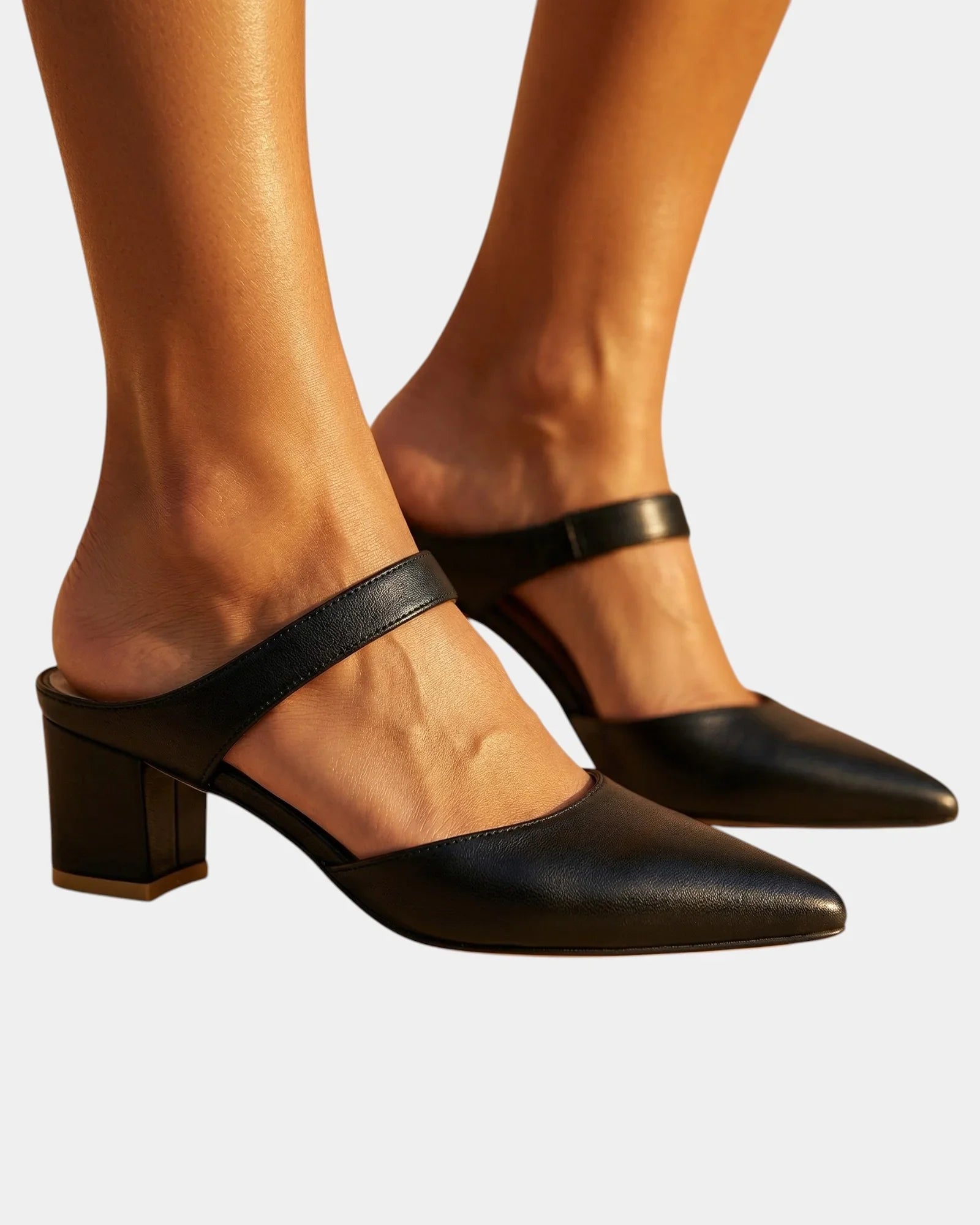 Veneration | Slingback pumps