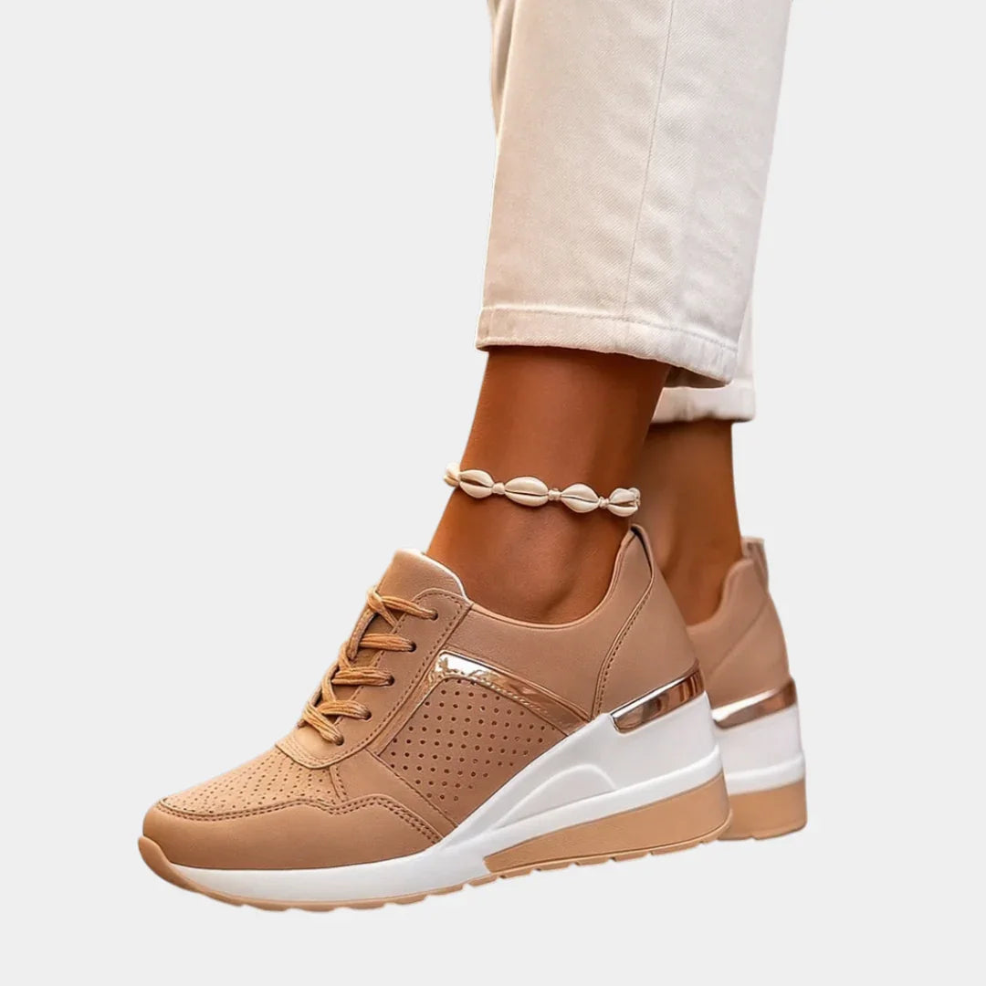 Sila | Comfortable Orthopaedic Shoe