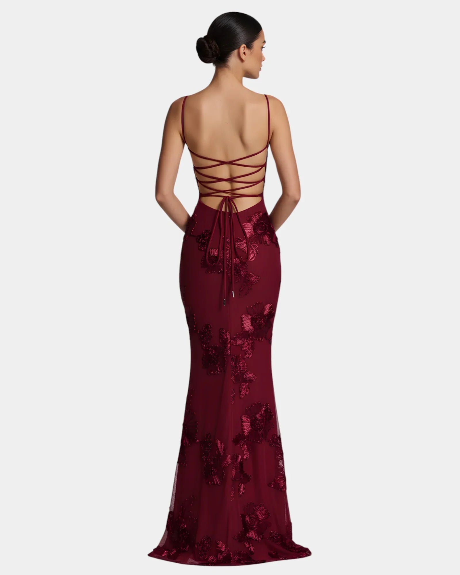 Inès | Exuberant Elegance