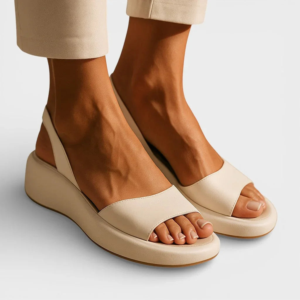 Thérèse | Non-slip open sandals