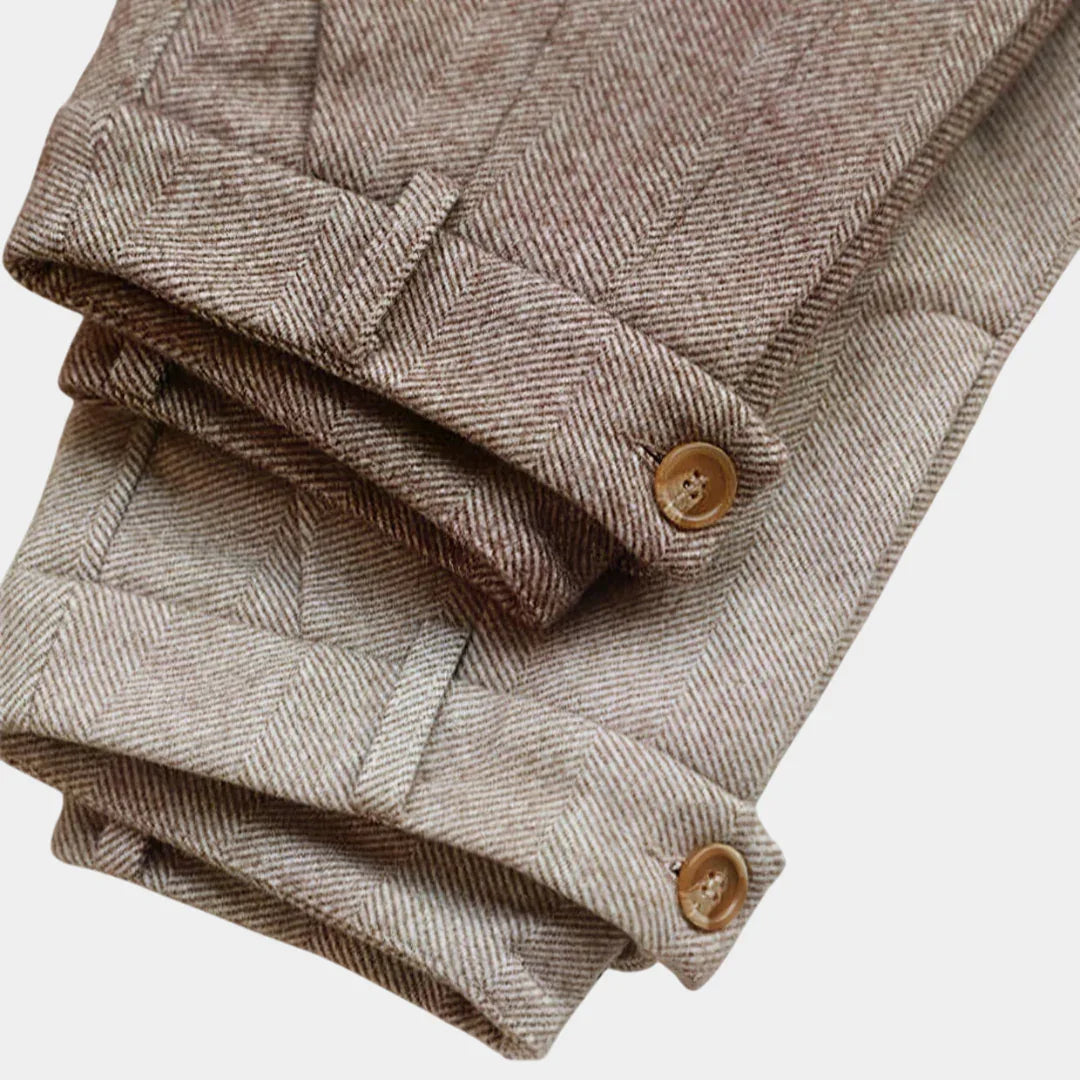 Lennart | Sharp Modern Elegance