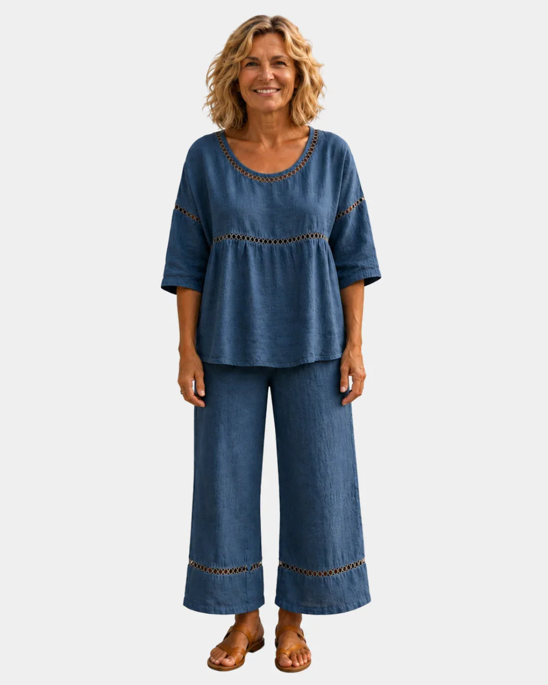 Good | Fresh set with matching blouse and trousers