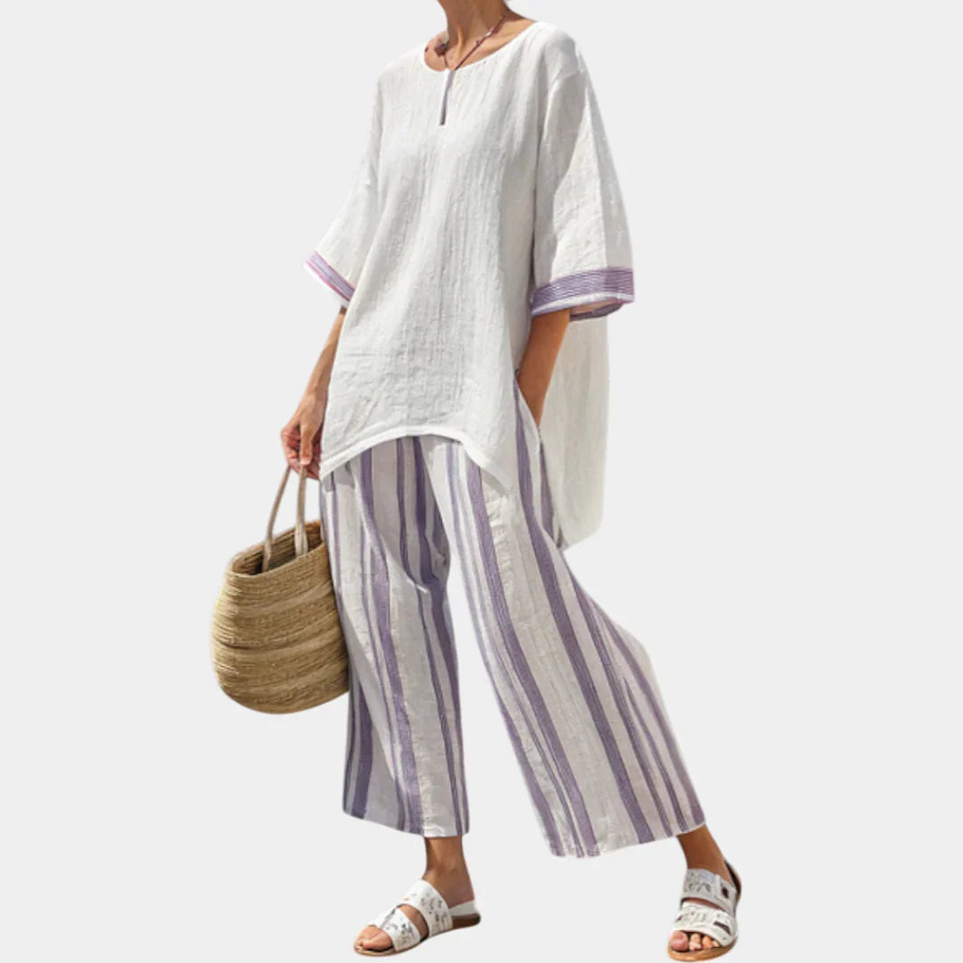 Allegra | Comfortable top and striped trousers