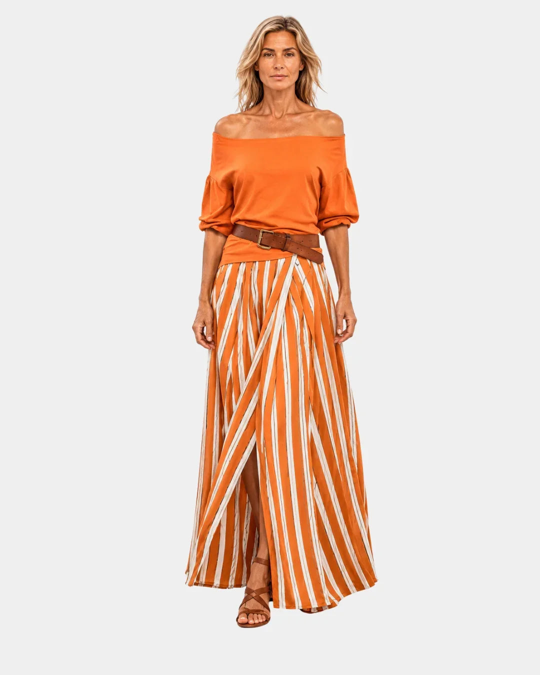 Étiennette | Mediterranean-style blouse and skirt set