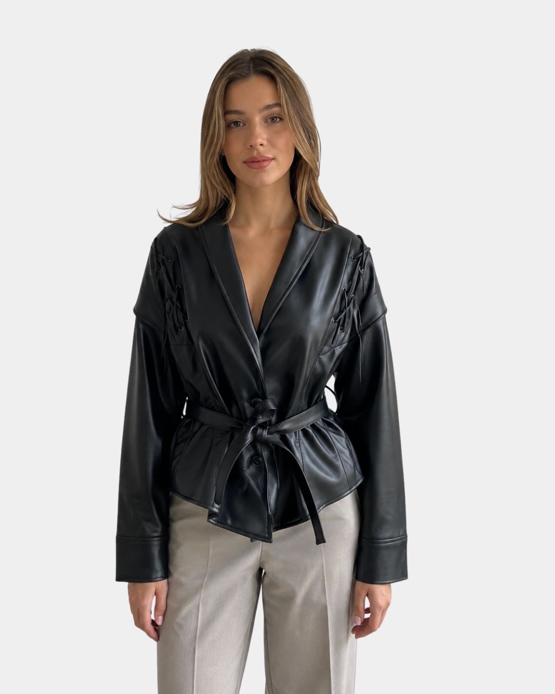Jolysse | Manteau enveloppant en simili cuir