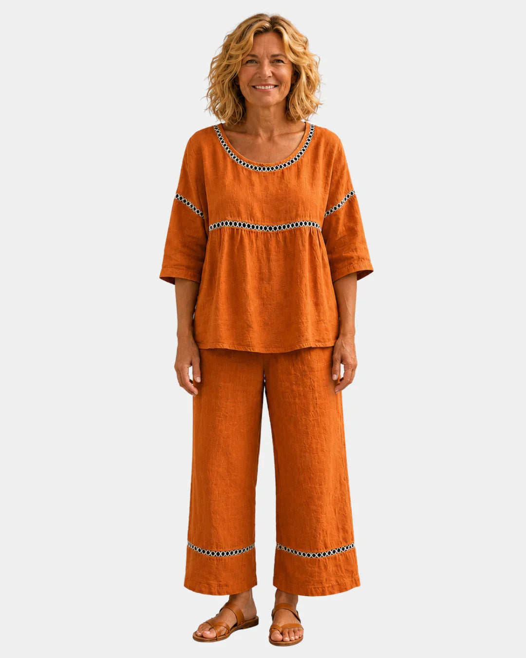 Good | Fresh set with matching blouse and trousers