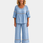 Good | Fresh set with matching blouse and trousers