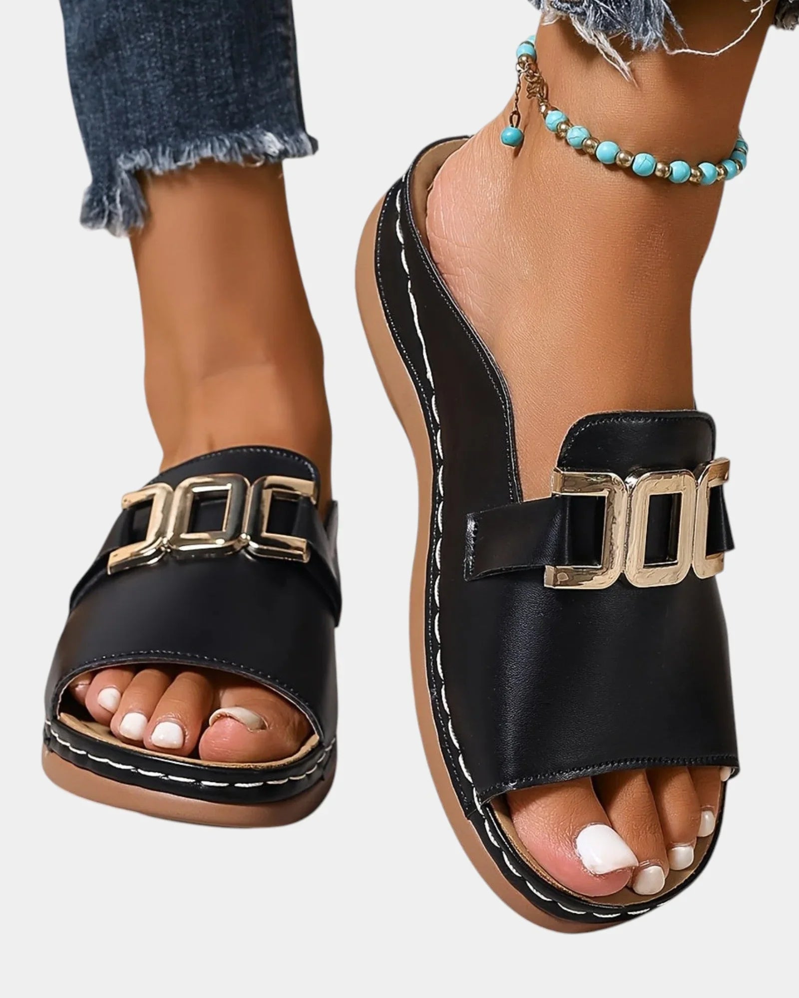 Aéliane | Buckle sandals