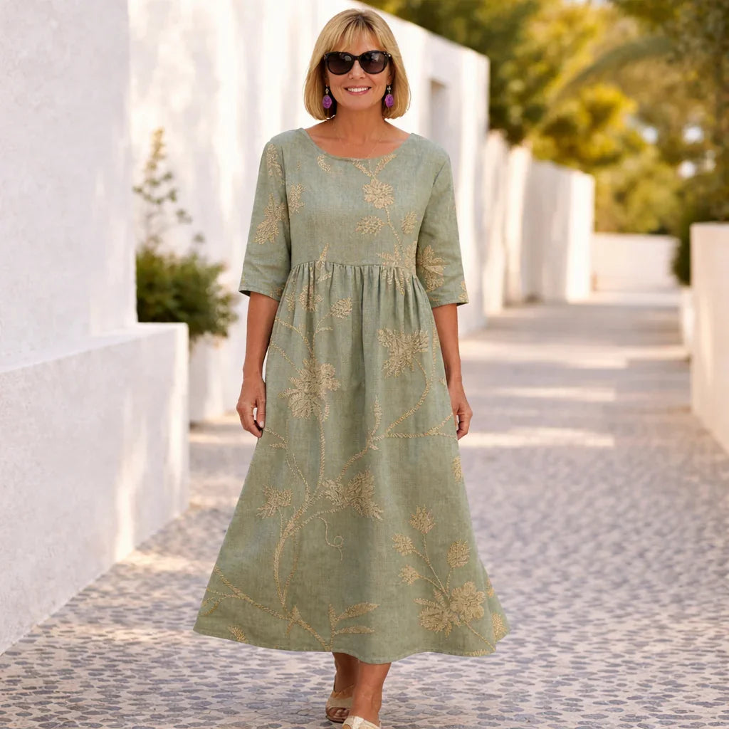 Susan | Floral Dress with a Summery Vibe