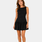 Daphnise | Timeless Chic Dress