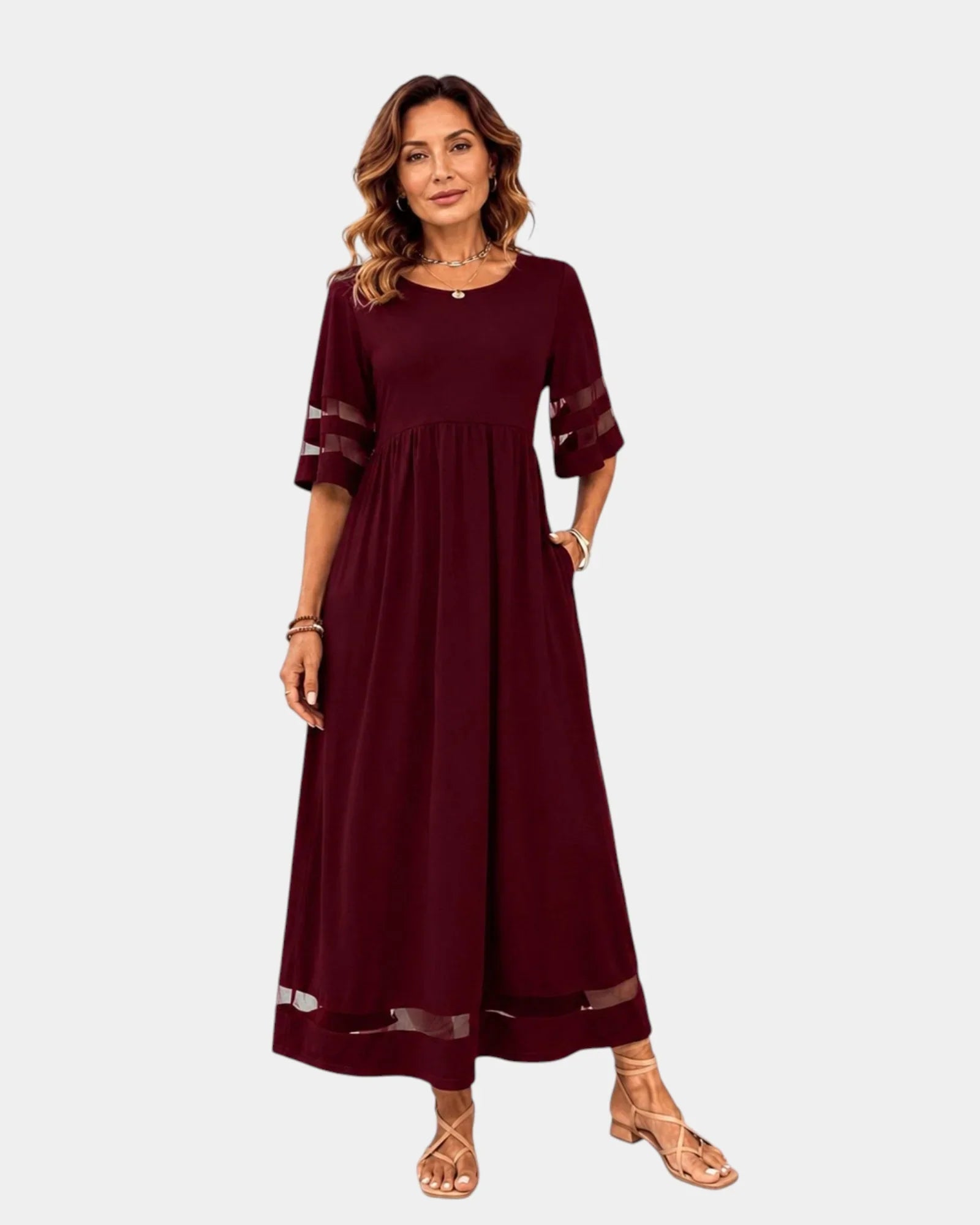 Adria | Elegant and minimalist midi dress