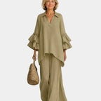 Joannie | Casual and elegant ensemble