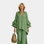 GREEN