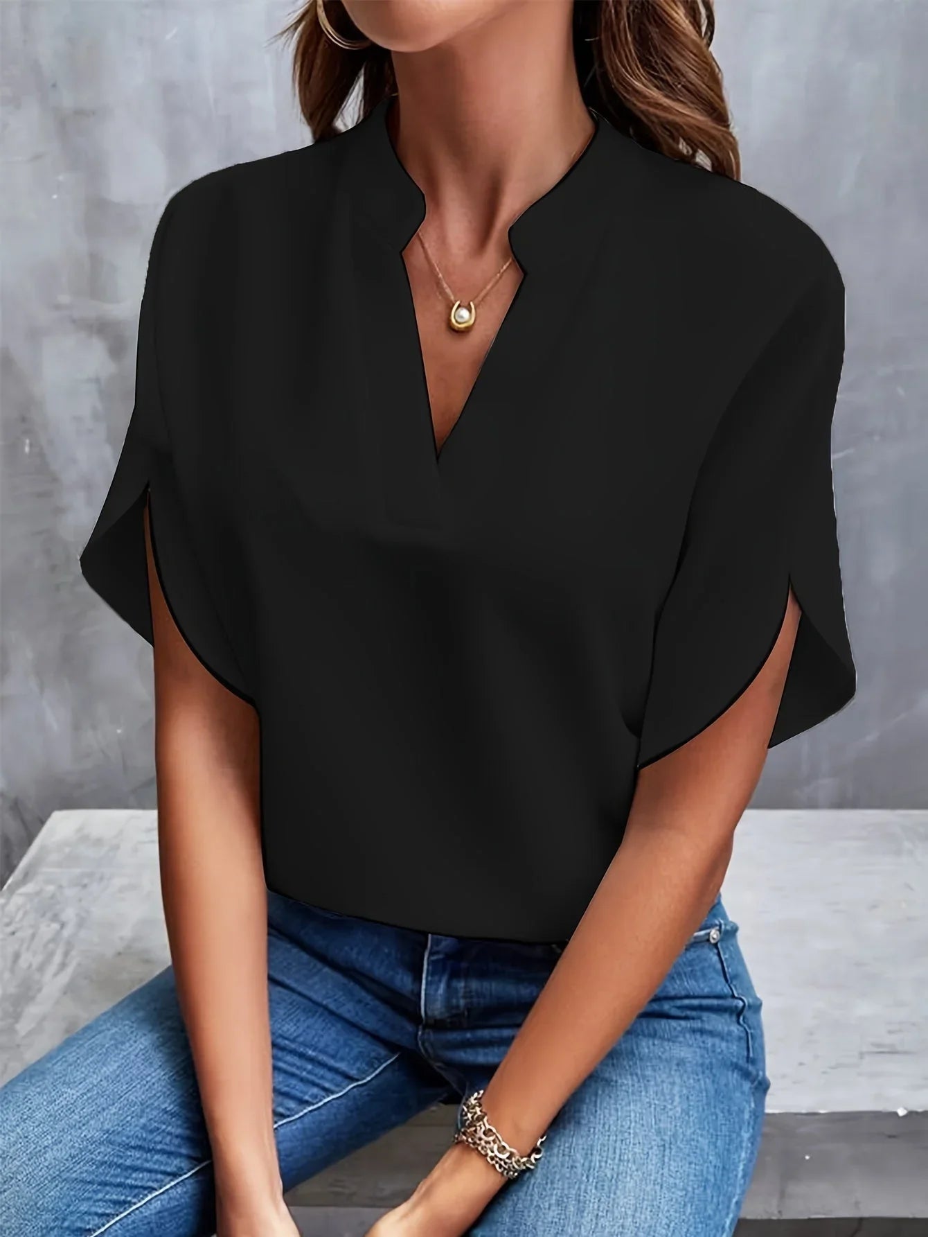 Vivian | Versatile Elegance Blouse
