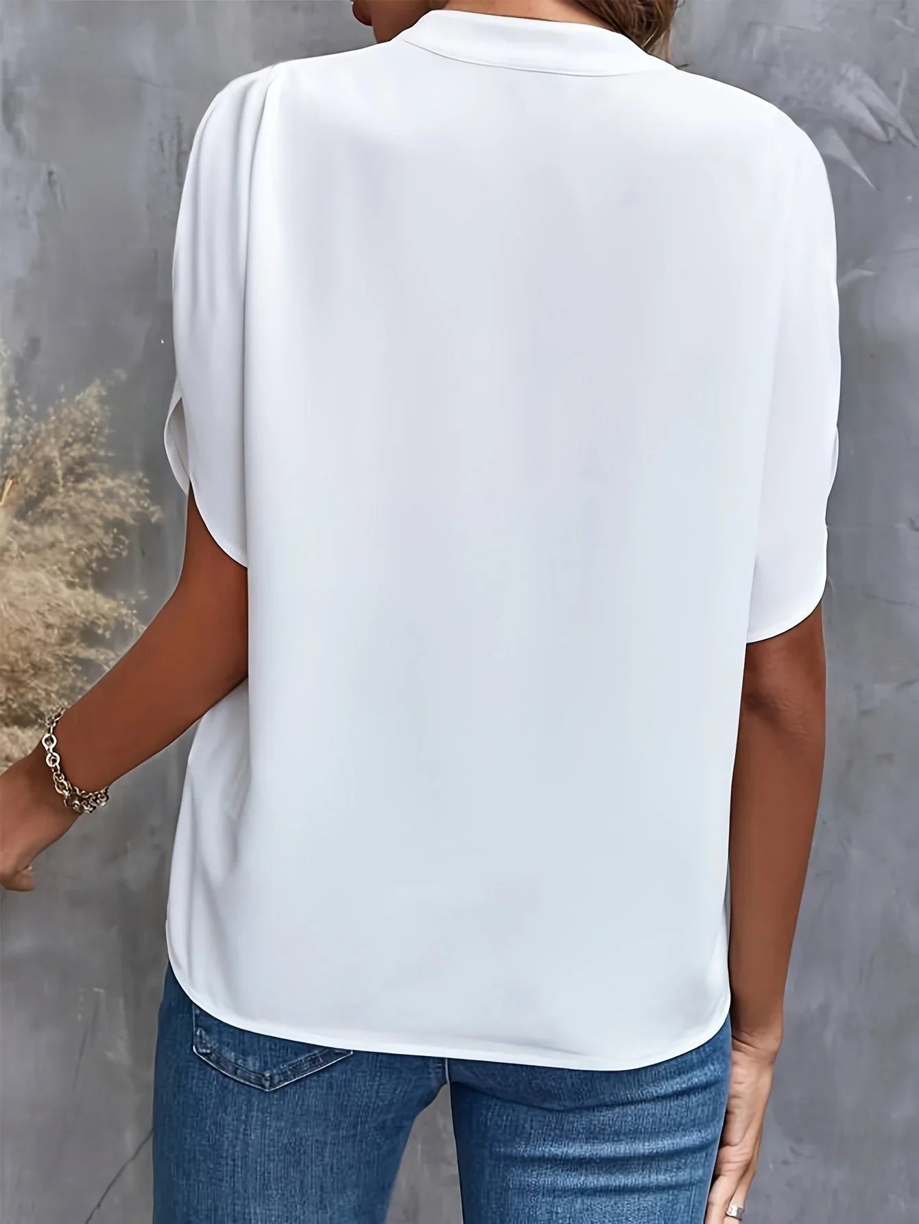 Vivian | Versatile Elegance Blouse