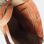 Lorena | Modern and elegant leather bag