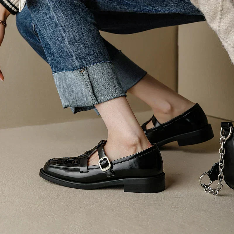 Isava | Women's Vintage-Style Mary Jane Shoes