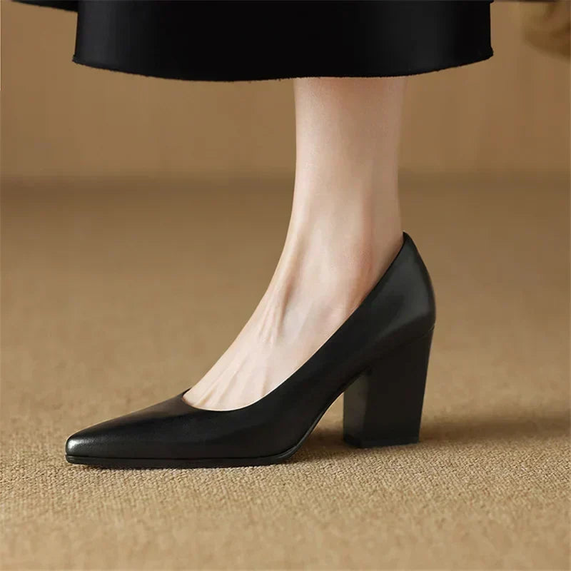 Verona | Elegant Women's Block-Heel Court Shoes