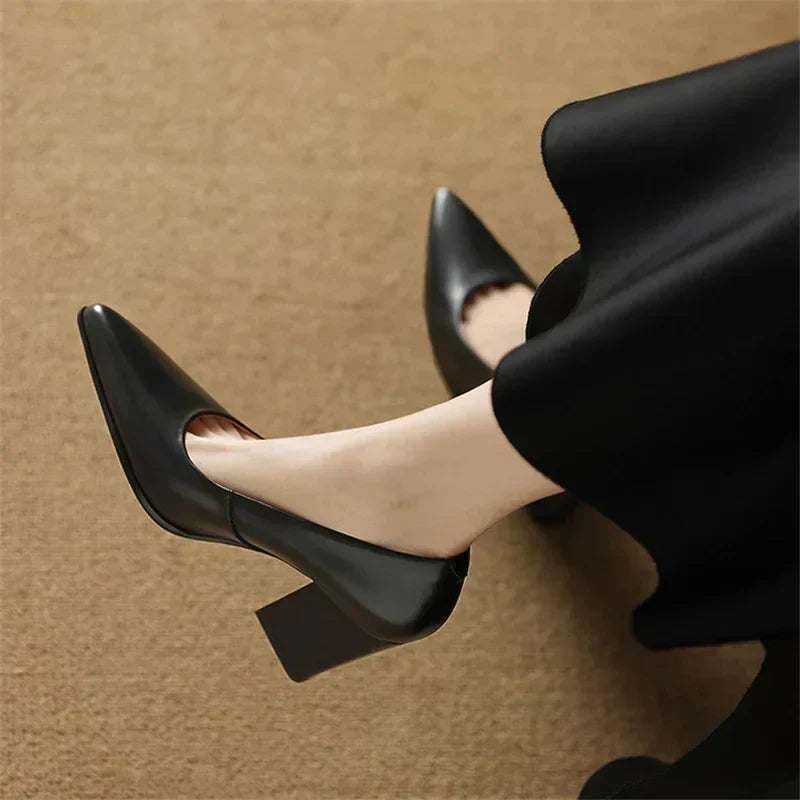 Verona | Elegant Women's Block-Heel Court Shoes