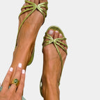 Isara | Elegant sandals for summer