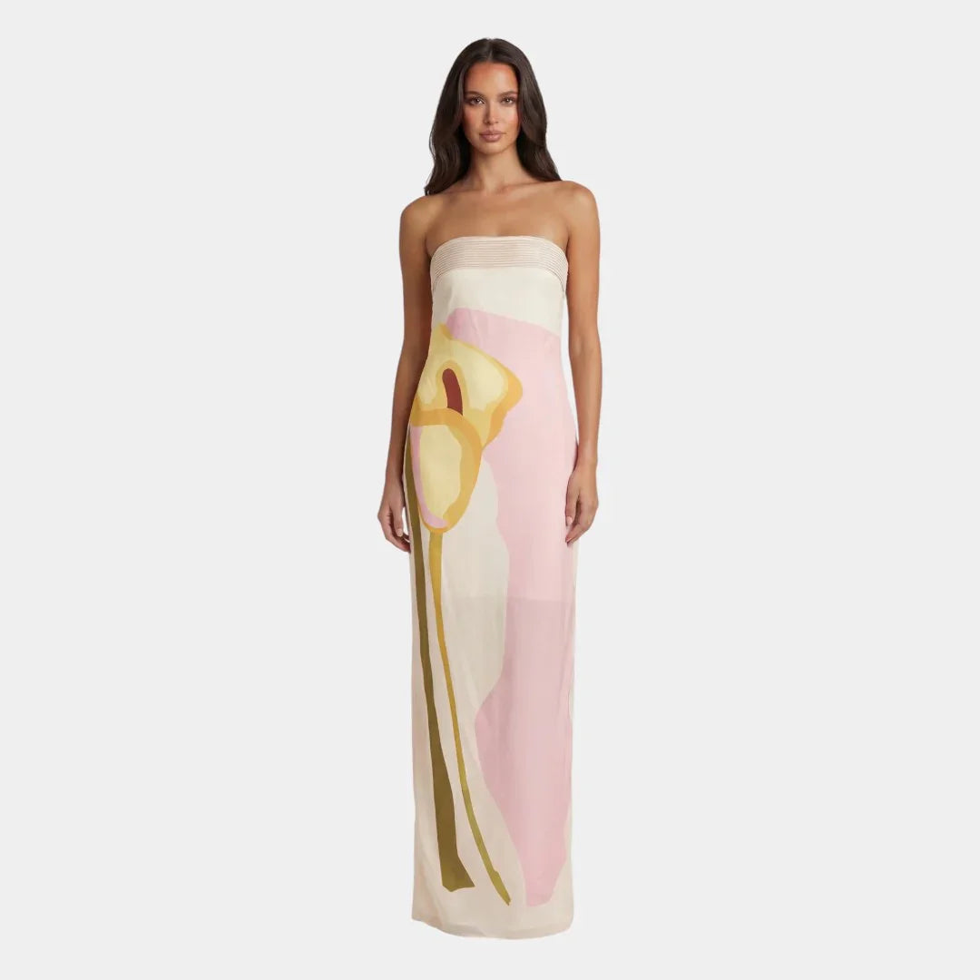 Nadine | Modern sophistication