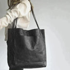 Lorena | Modern and elegant leather bag