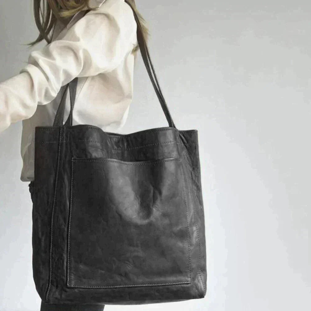 Lorena | Modern and elegant leather bag